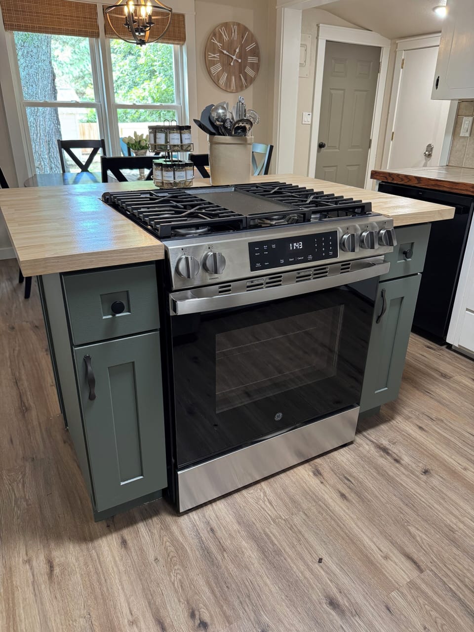 Private kitchen