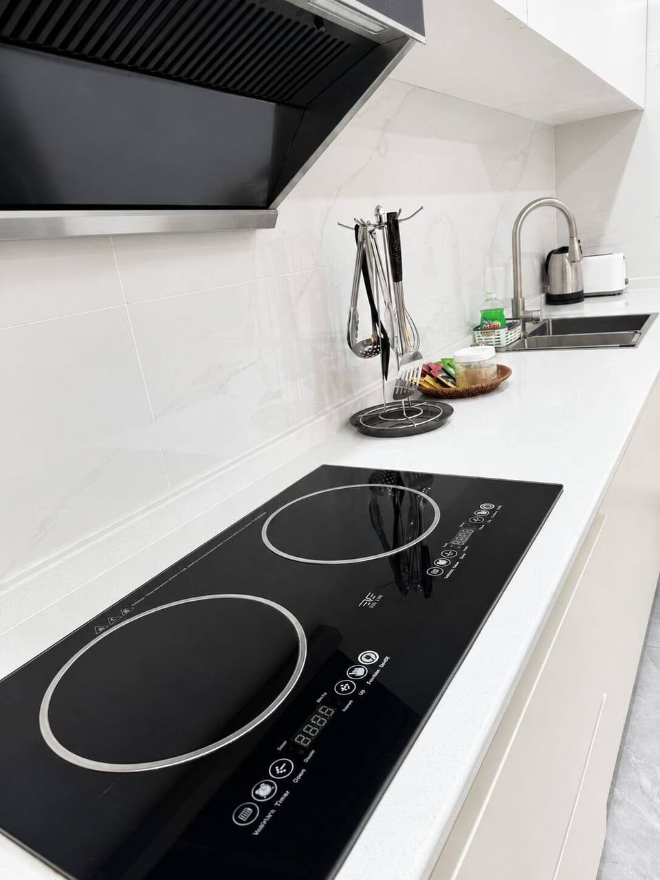 Superior Condo, Smoking, Private Bathroom | Private kitchen
