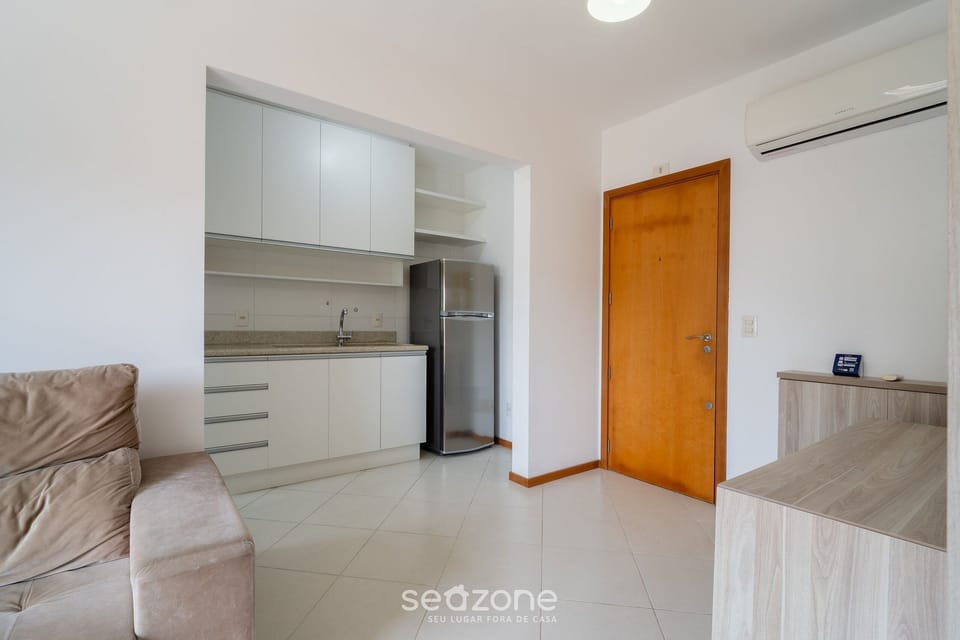 Basic Apartment | Interior