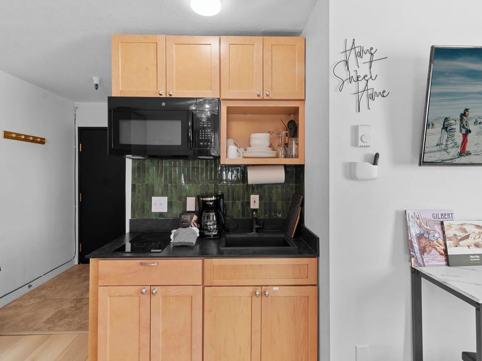 Kitchenette