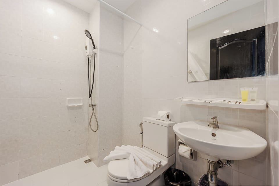 Apartment | Bathroom