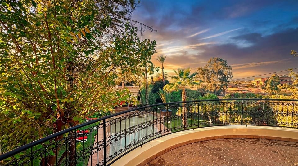 Balcony with Lush Garden View