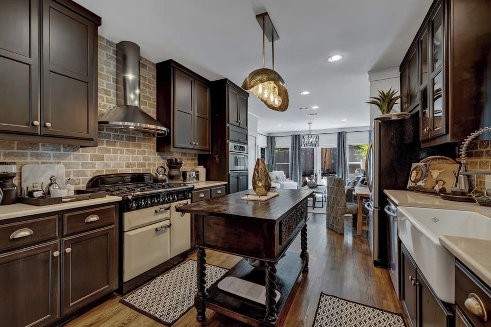 Cook, gather, and connect in the chef-worthy kitchen, thoughtfully equipped with modern appliances and everything you need during your stay.