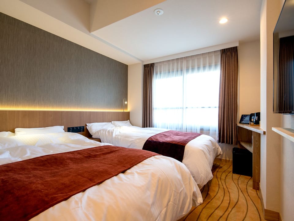 Compact Twin Room, Non Smoking ( Many Stairs) | In-room safe, free WiFi