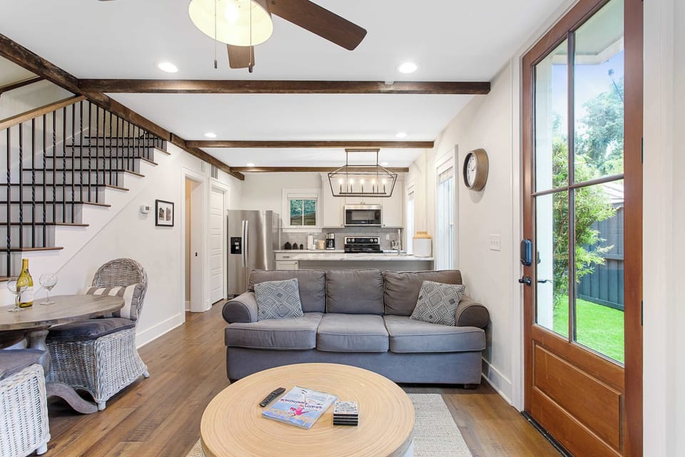 Comfy living room + TV