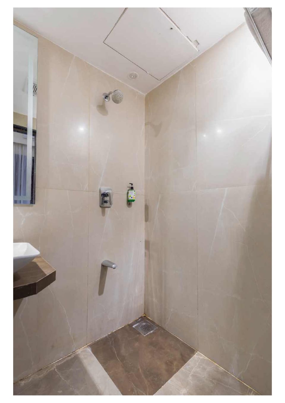 Oyster Suite By Glitz Hotels Hotel in Mumbai