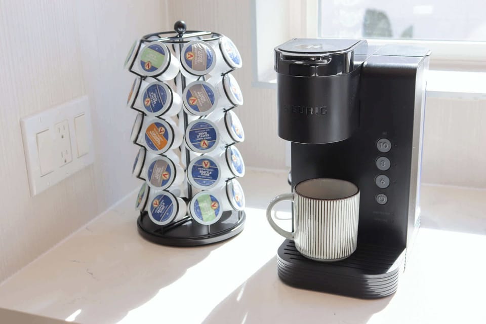 Start your mornings right — fresh coffee at your fingertips.