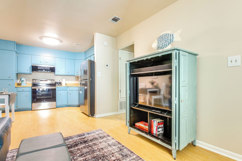 Apartment (1 Bedroom) | Interior