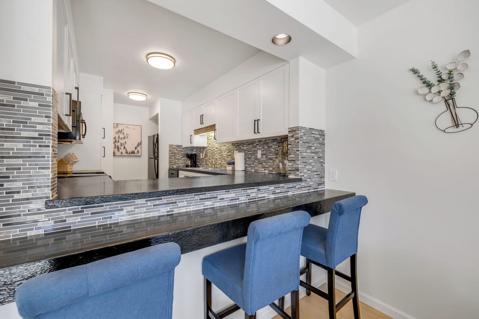 Breakfast Counter