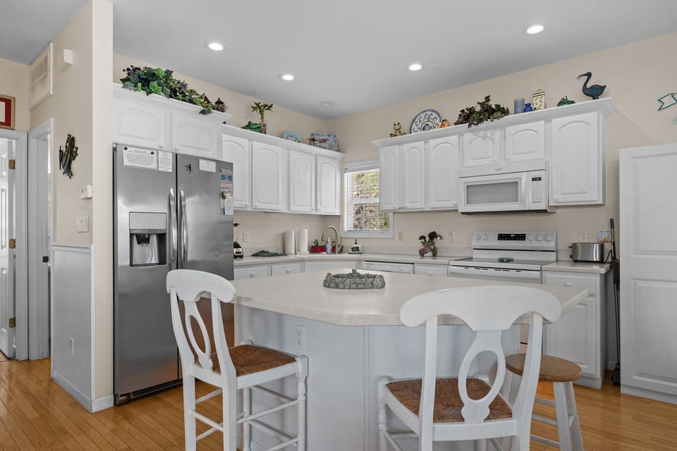 Kitchen Counter Seating