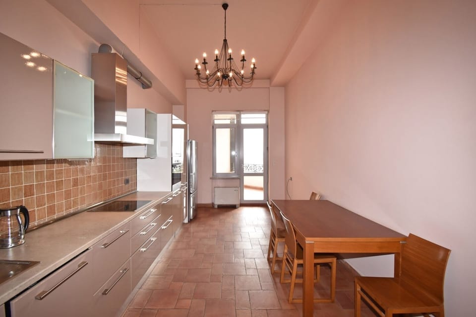Apartment, 4 Bedrooms, Balcony, City View | Private kitchen | Electric kettle, toaster
