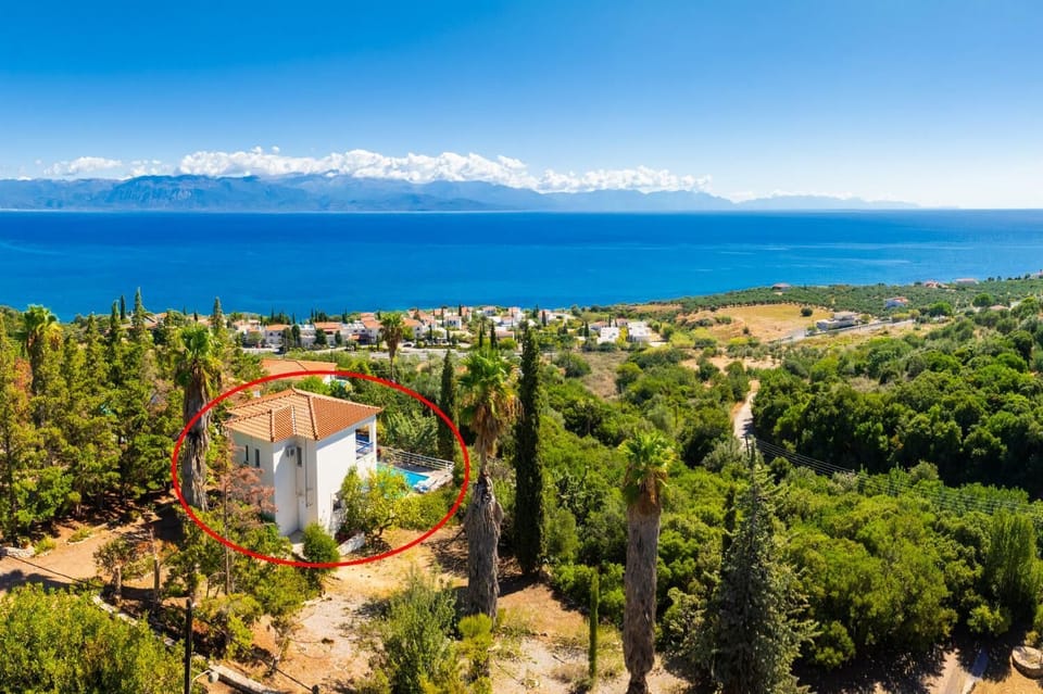 Aerial view showing location of villa