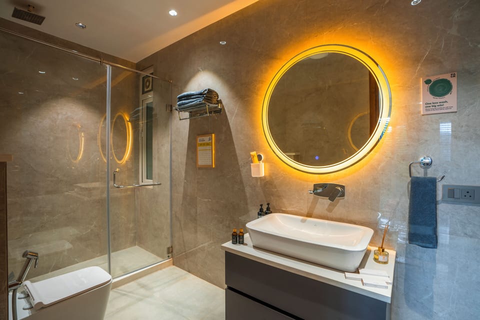Standard Double Room, City View | Bathroom | Free toiletries, hair dryer, slippers, bidet
