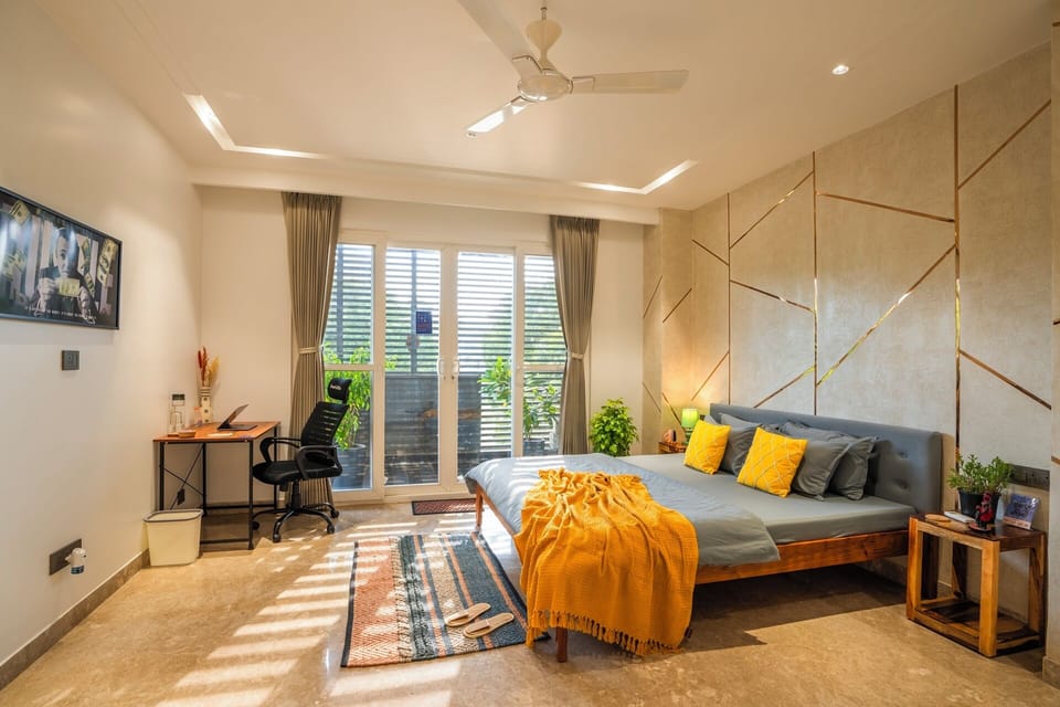 Standard Double Room, City View | Laptop workspace, soundproofing, iron/ironing board, free WiFi
