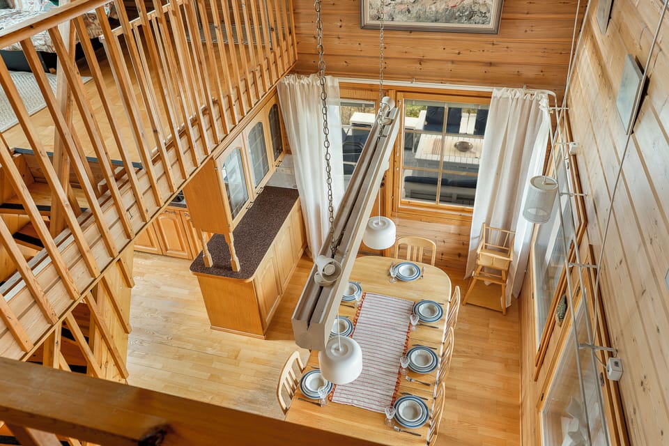 Comfort House, Patio, River View | Private kitchen | Full-size fridge, microwave, oven, stovetop
