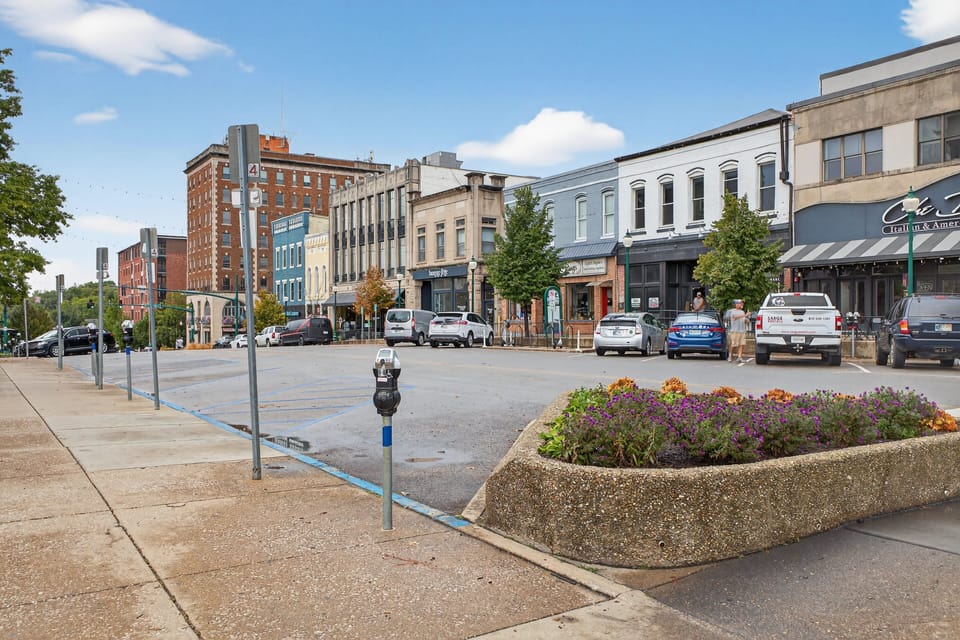 Neighborhood, City, Path, Sidewalk, Transportation