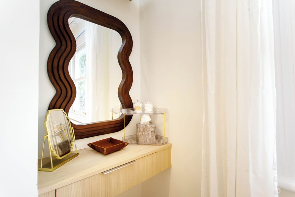 Master bedroom - Super King bed, built in wardrobe, dressing table, 2 mirrors