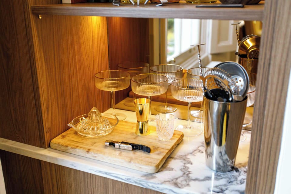 Bar area