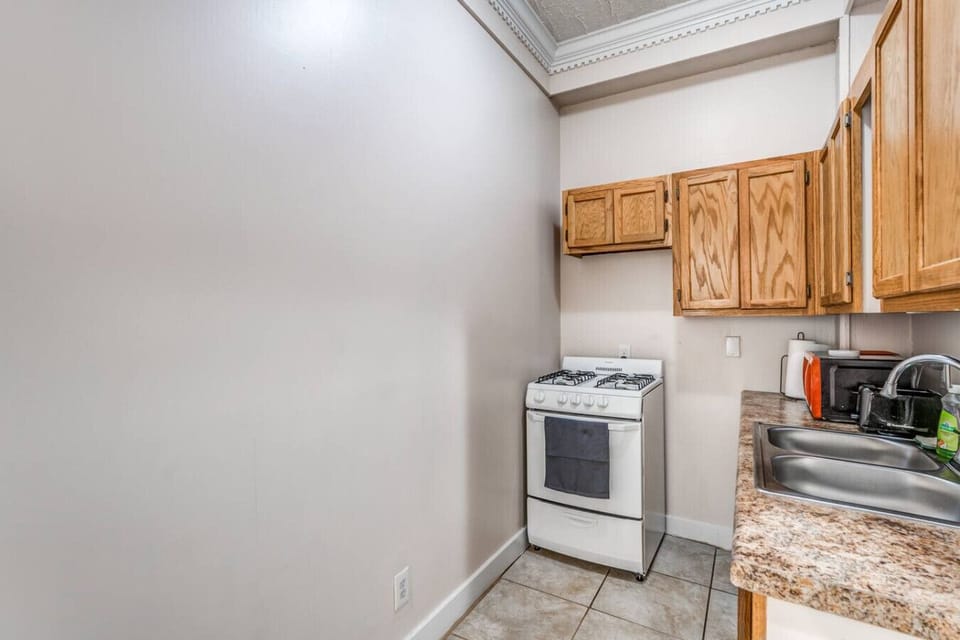 Simple kitchen ready for your cooking needs.