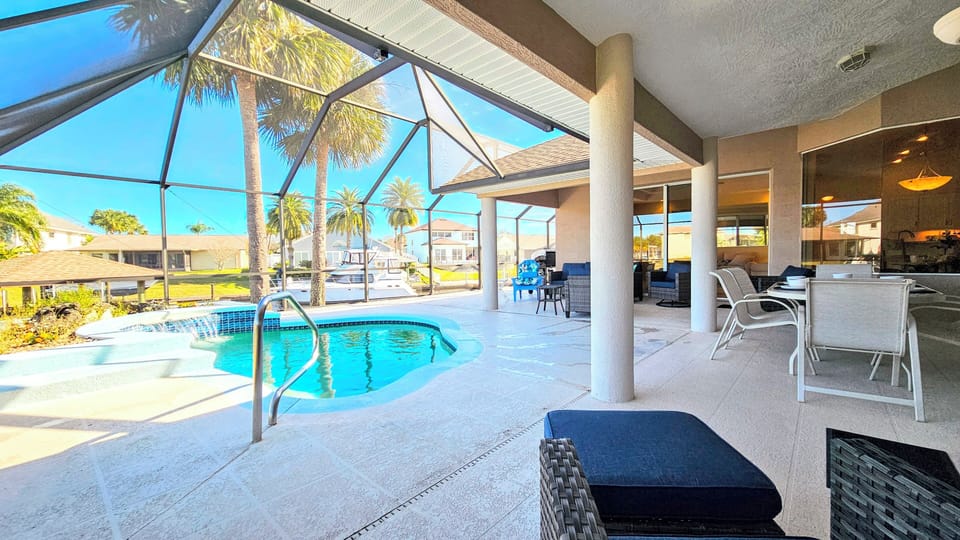 Amazing Pool