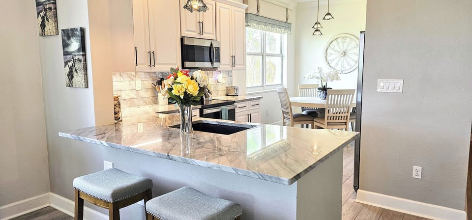 Kitchen Bar