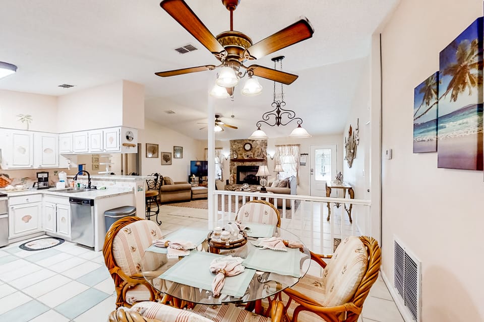 Bright kitchen and dining combo.