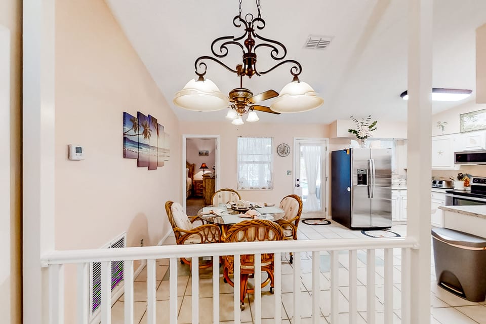 Bright kitchen and dining combo.