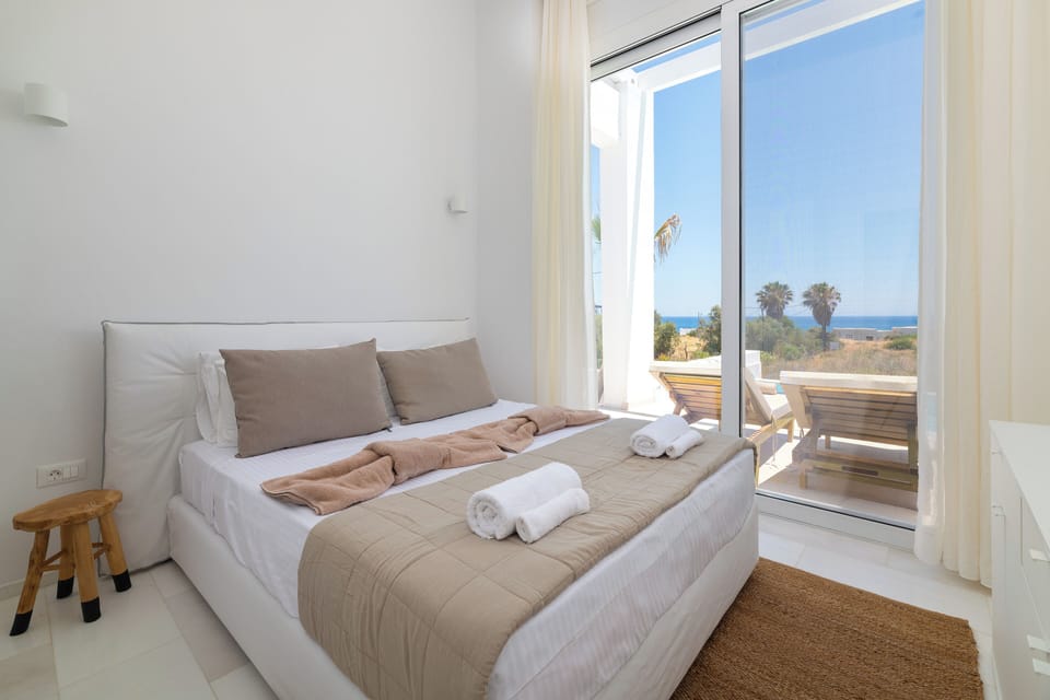 Premier Villa, Balcony, Sea View | In-room safe, iron/ironing board, free WiFi