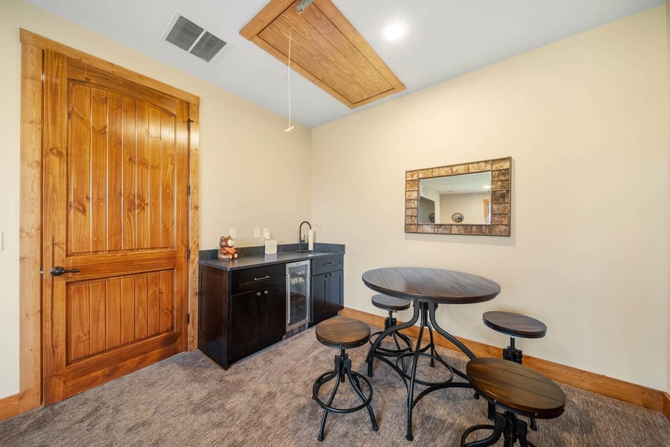 Mini Bar with Beverage Chiller and Table