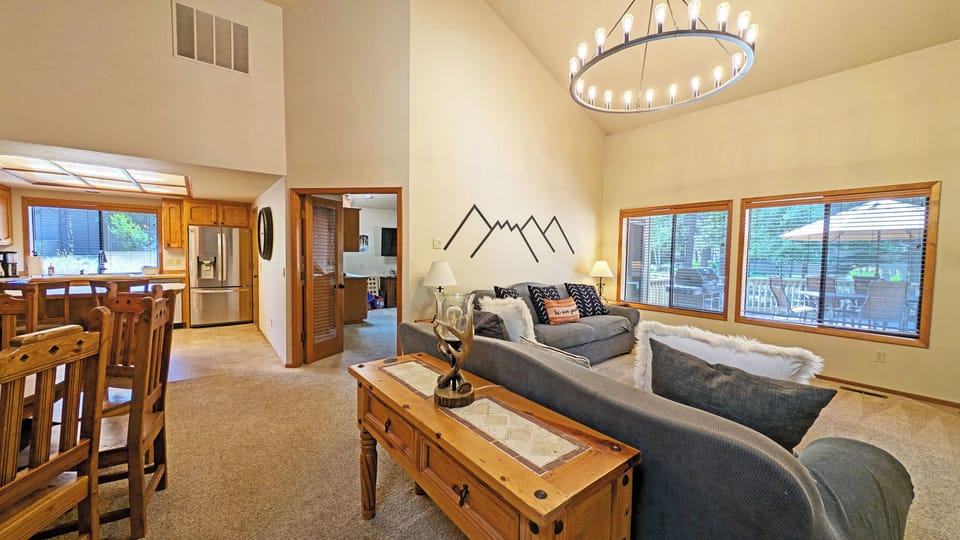 Between Living and Kitchen is the Family Room