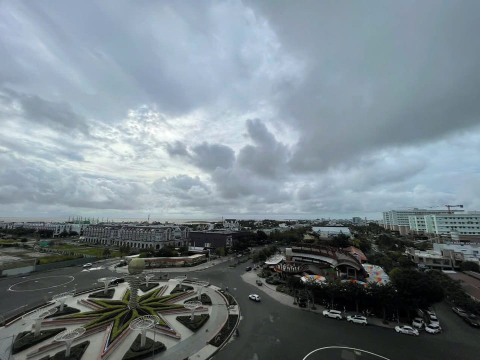 City Condo, 3 Bedrooms, Balcony, Partial Ocean View | Balcony view