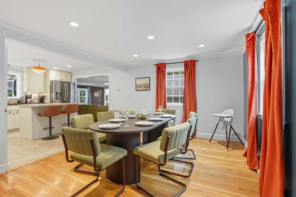 Set the table, cue the laughter, and let the stories flow. Our dining area is the perfect backdrop for every memory you’ll take home.