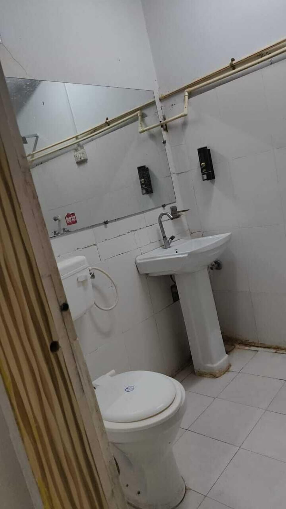 Shower, free toiletries, towels, soap