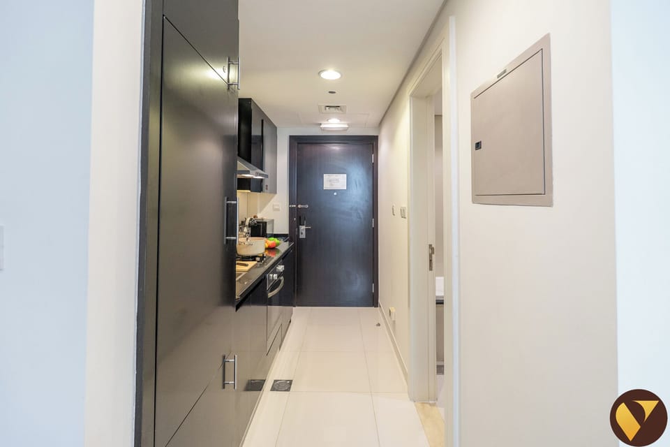 Luxury Studio, Balcony, City View | Premium bedding, in-room safe, individually decorated