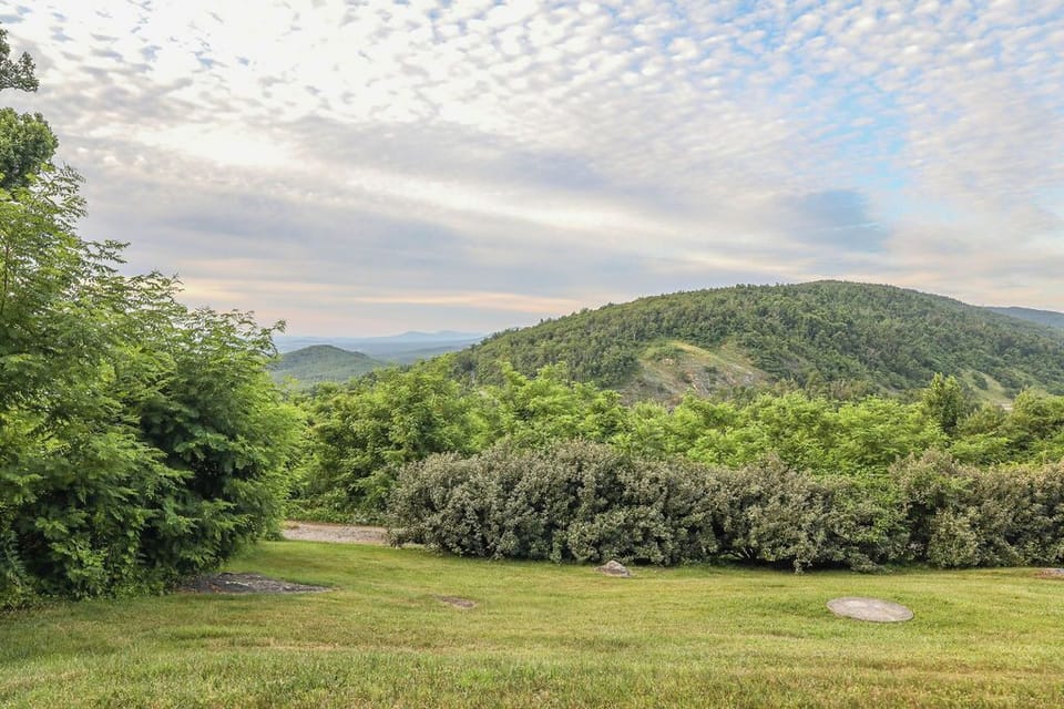 A serene mountain retreat with easy access to everything Afton offers.