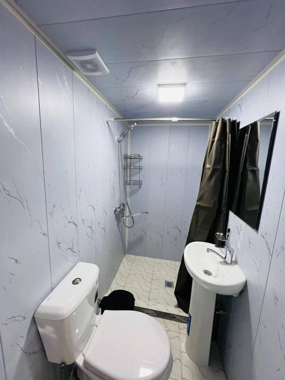 Comfort Triple Room | Iron/ironing board (on request), WiFi (free)