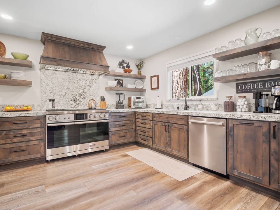 Kitchen - Kitchen