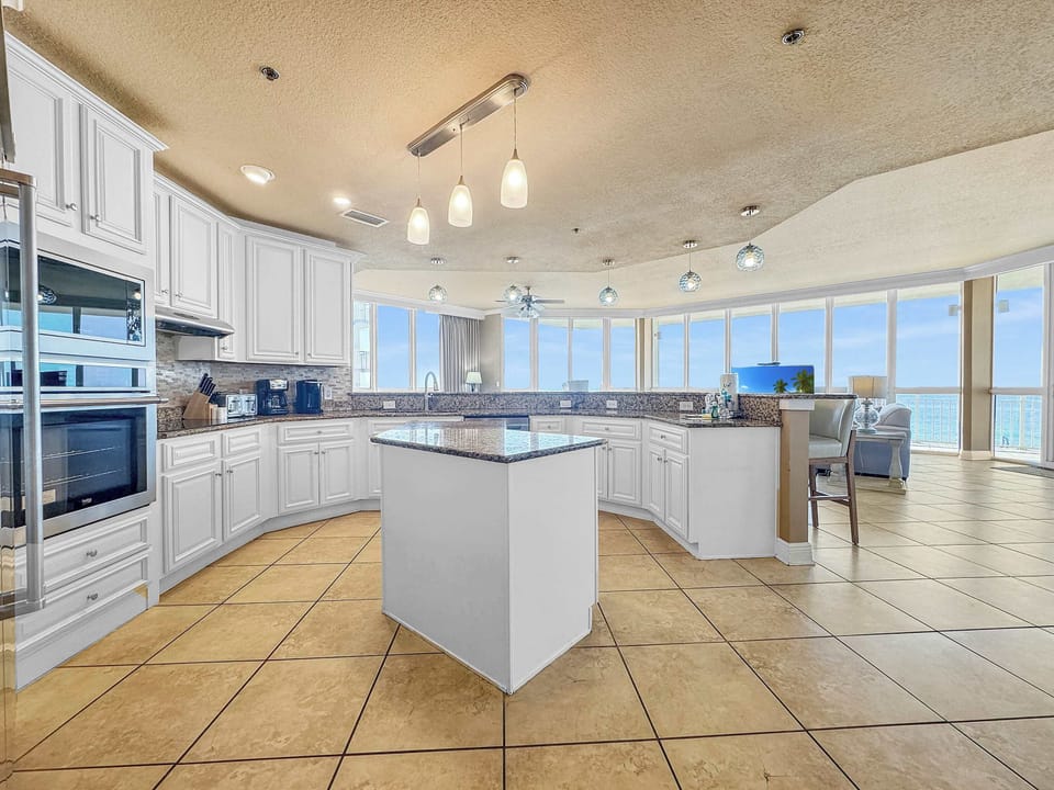 Prepare your favorite meals in the fully equipped kitchen
