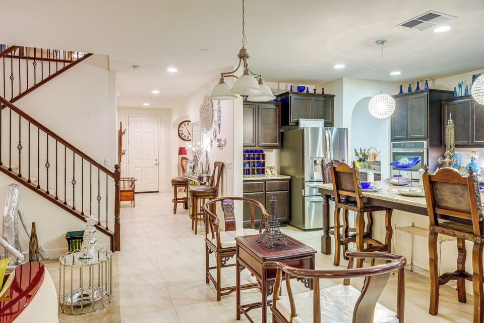 House (4 Bedrooms) | Interior