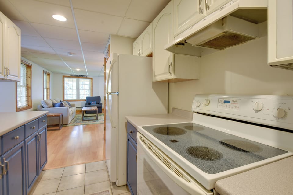 Apartment (1 Bedroom) | Interior