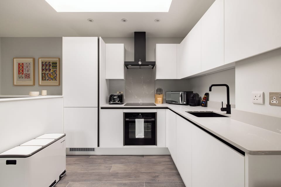 Apartment | Living area | 44-inch flat-screen TV with cable channels