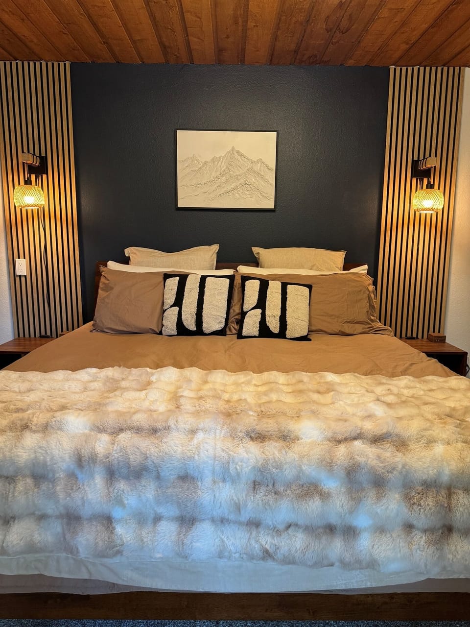 Warm and cozy primary suite!