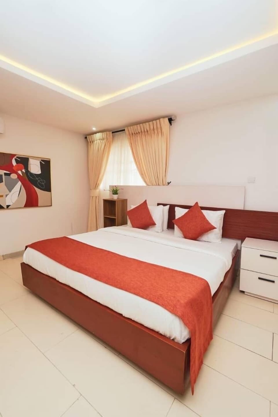 Apartment | Desk, soundproofing, iron/ironing board, free WiFi
