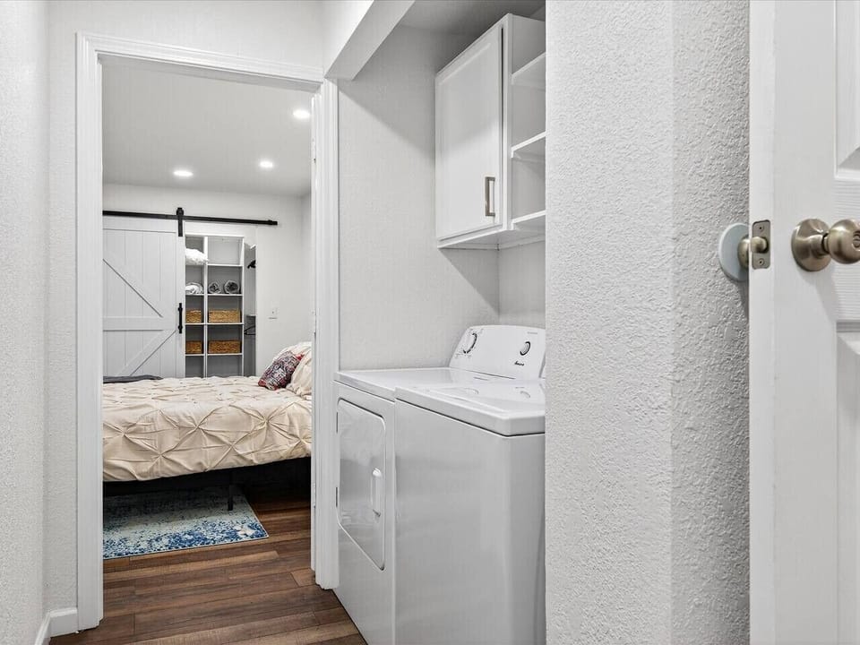 Full laundry set up