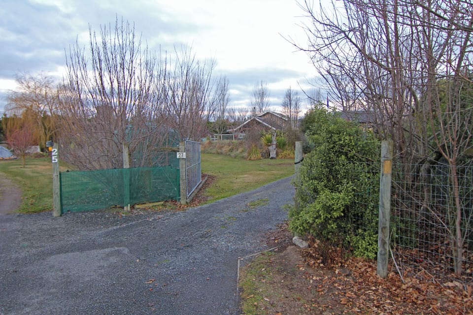 Entry into property number 27