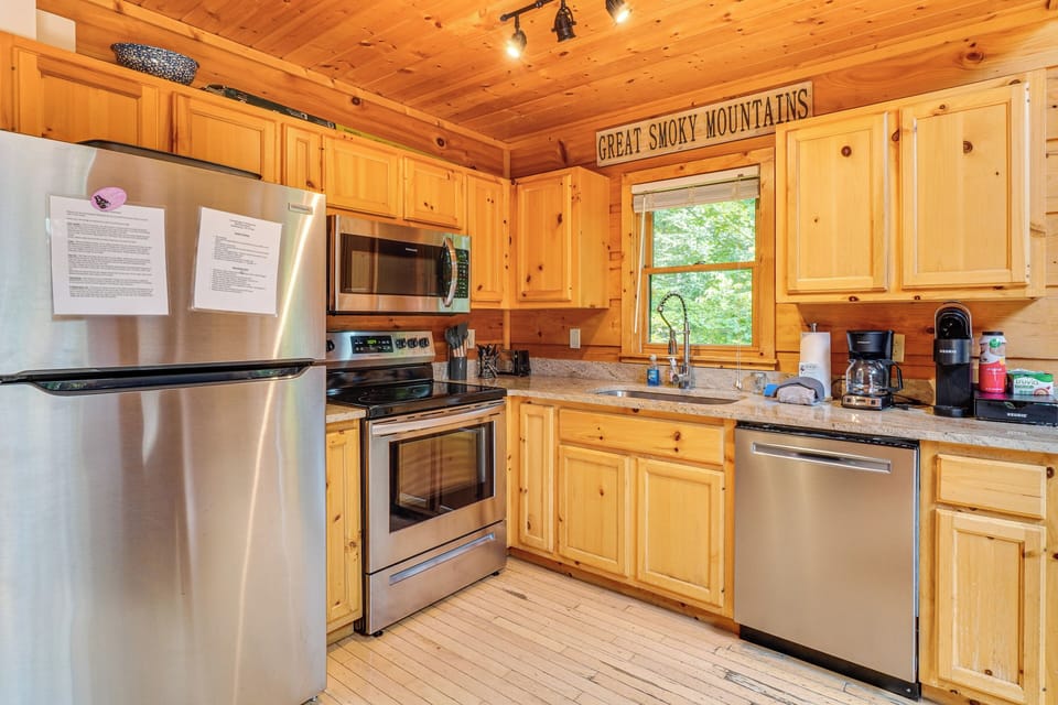 Kitchen | 1st Floor | Cooking Basics | Drip & Keurig Coffee Makers | Toaster