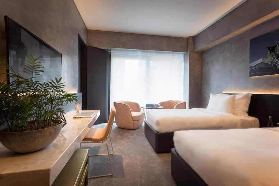 Deluxe Double Room, Balcony | Egyptian cotton sheets, premium bedding, minibar, in-room safe
