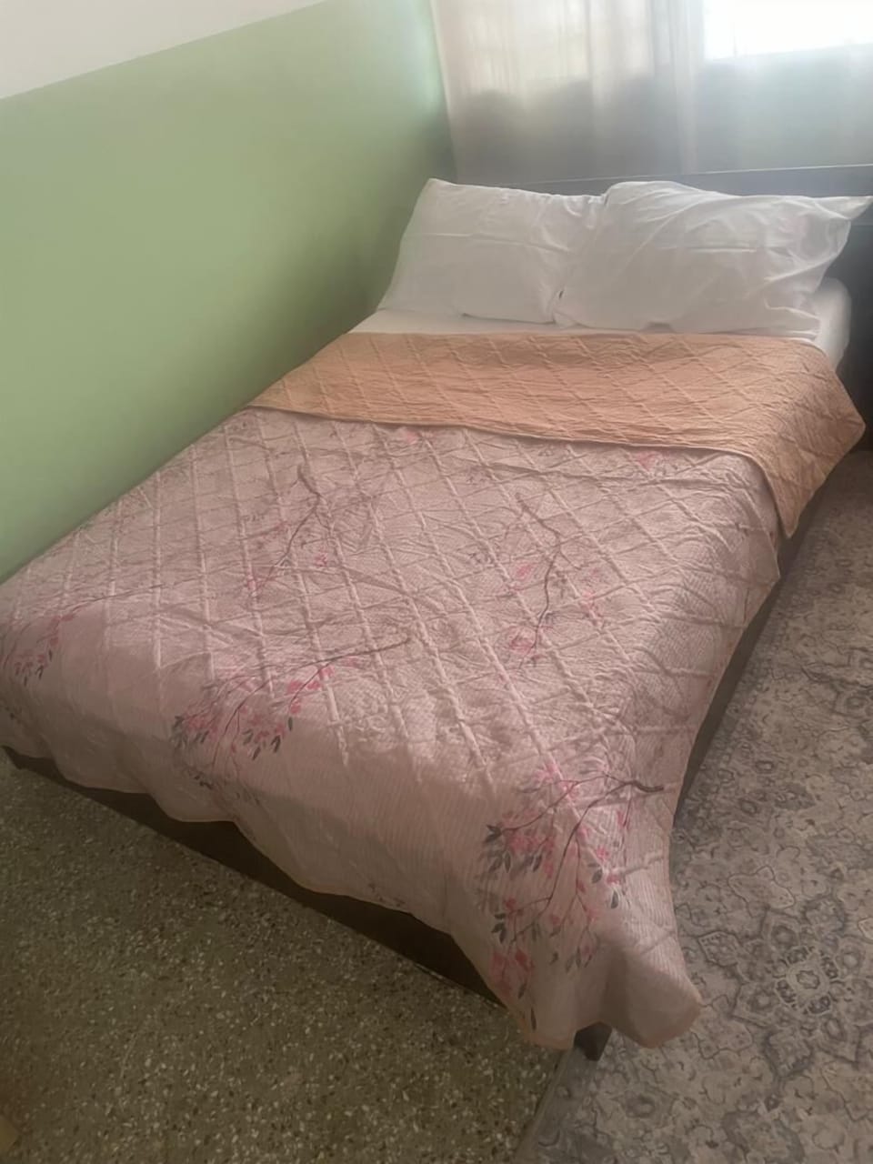 Double Room | Down comforters, WiFi (free), bed sheets
