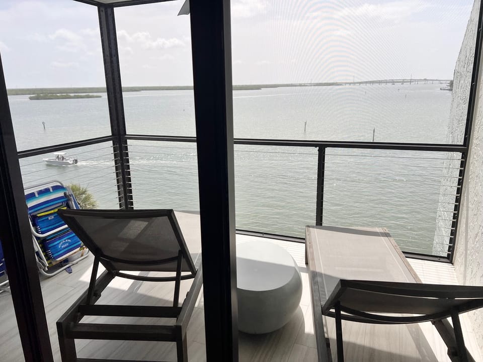 Beautiful water view on the lanai!