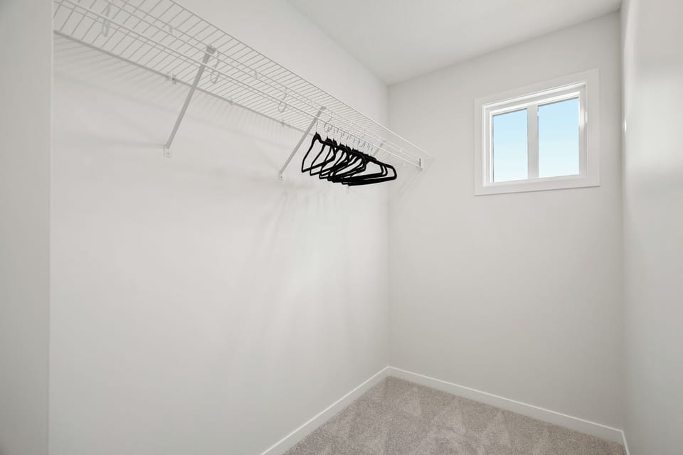 Ensuite Full bathroom One